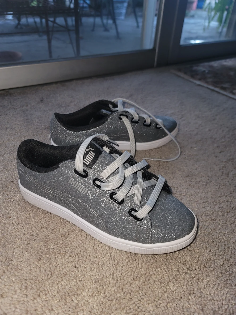 Puma sparkling silver